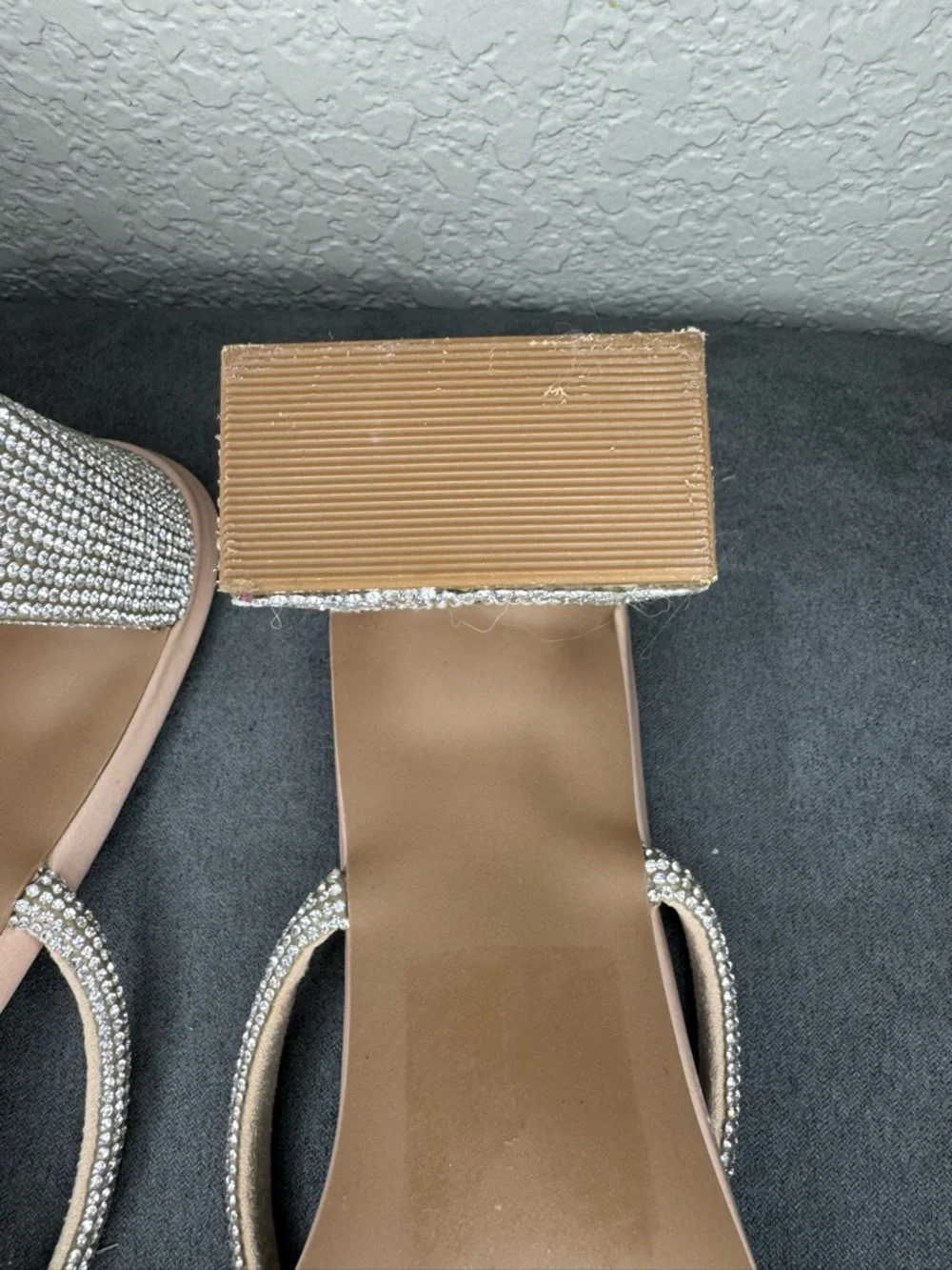 Altar’d State Rhinestone Block Heel Slide Sandals Nude Sparkly Heels Size 9 - Picture 7 of 12